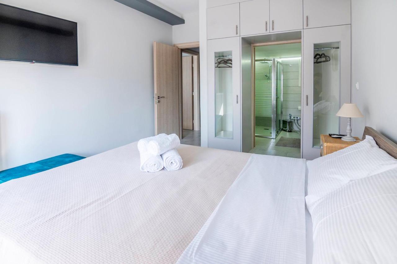The "Maze" By Ck&G Apartment Athena Bagian luar foto